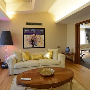 Warwick 4*, Ankara Türkiye